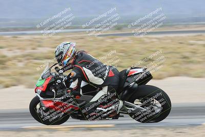 media/Nov-15-2025-Race Pace (Sat) [[8de605a2d8]]/Verified Riders/Turn 9 Inside (950am)/